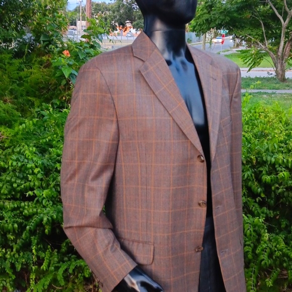 COPPLEY of CANADA COURTESY OF GREINER'S MEN'S MINELLI LUXURY BLAZER